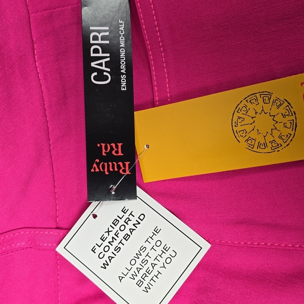 Womens Key Items Alt Tech Fly Front Capri Pants | Ruby Rd. | 16 - Picture 11 of 11